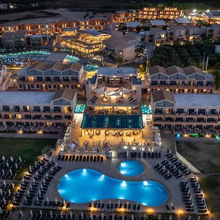 Kiani Family Resort